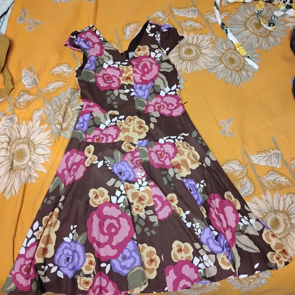 Rabbit Rabbit Rabbit Designs Floral Dress - Picture 3 of 5